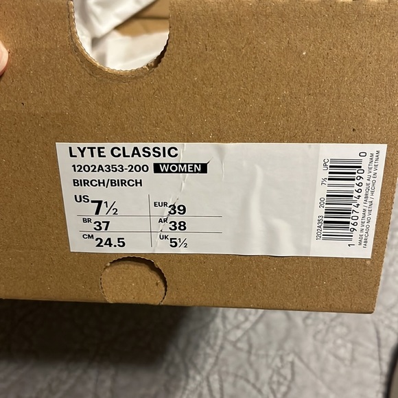 7.5 - Picture 2 of 3